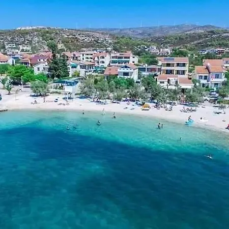 Avila *