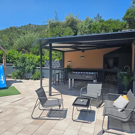 Avila Apartman Marina