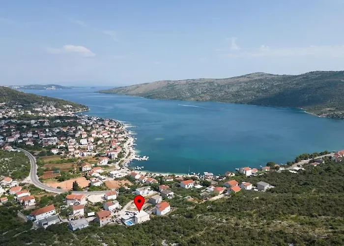 Avila Marina (Bossoglina)