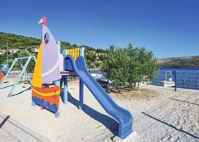 Avila Marina